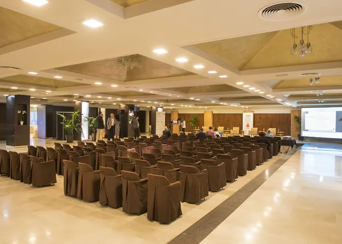 Melia 4 Sup Готель 4*