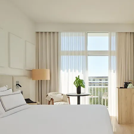Melia Otel