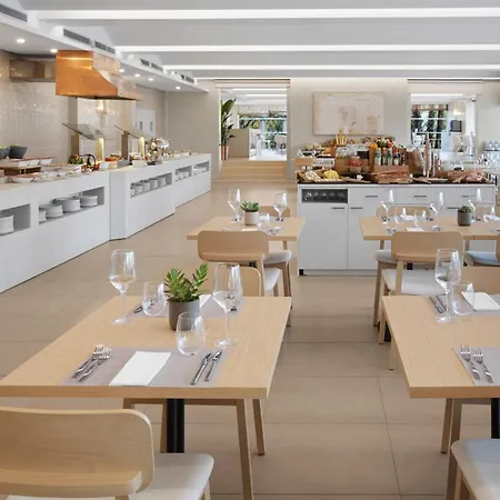 Melia Hotel 4*