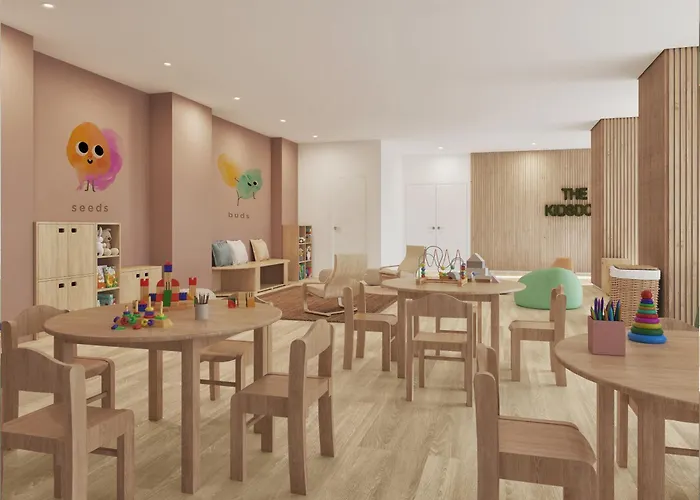 Melia 4 Sup Szálloda 4*