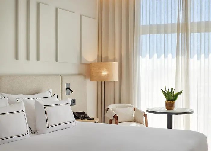 Melia 4 Sup Hotel 4*