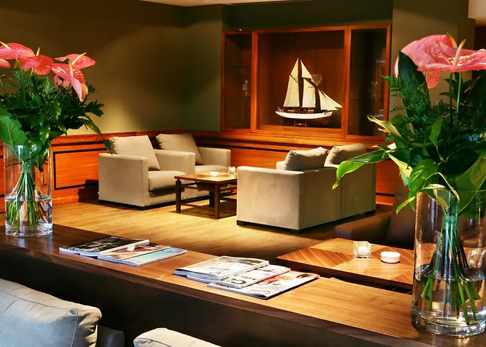 מלון Melia 4 Sup