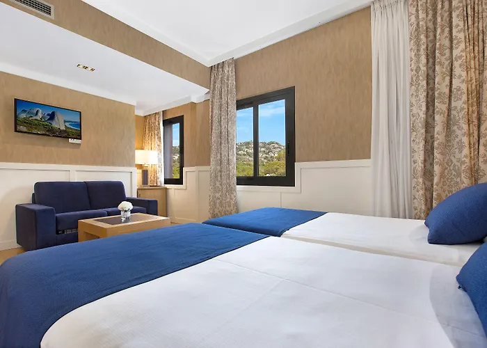 Melia 4 Sup Szálloda 4*