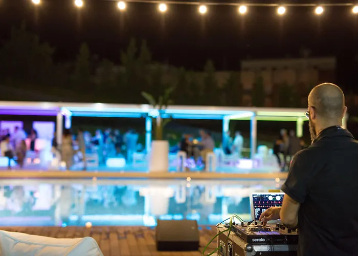 Melia 4 Sup Szálloda